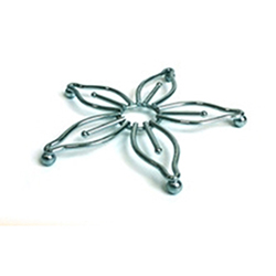 OSCATM0214436 Stylish Flower Shape Metal Hot Pot Mat Table Mat Chrome Finish