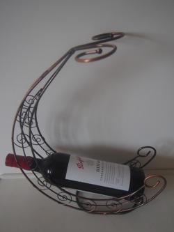 OSJJ003 Wine rack