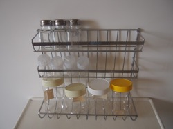 OSTW001 Spice rack