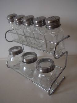 OSTW004 Spice rack
