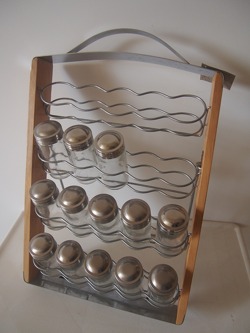 OSTW019 Spice rack